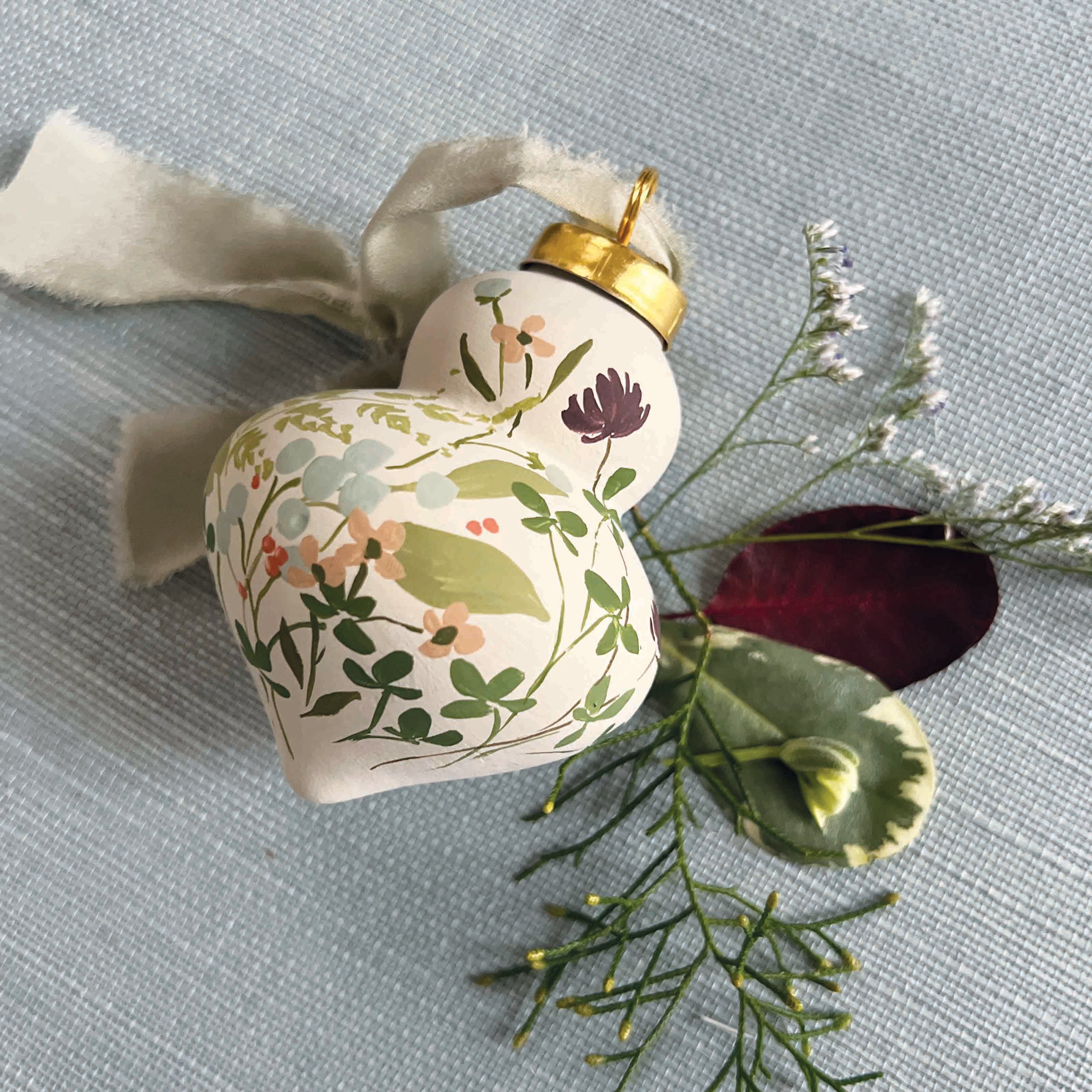 Clover Garden Ornament