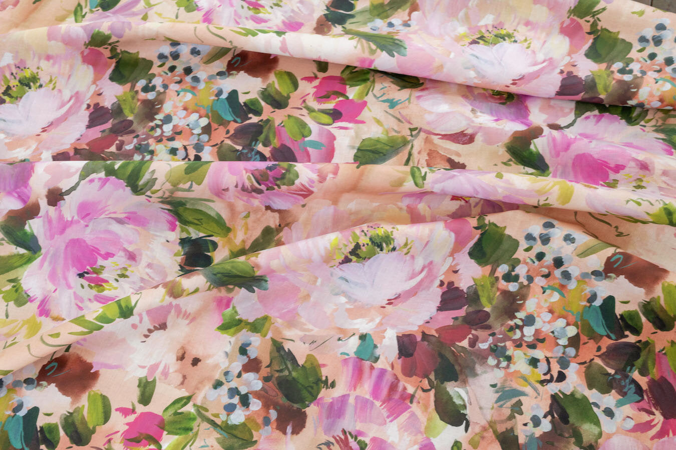 Peonia in Coral Fabric