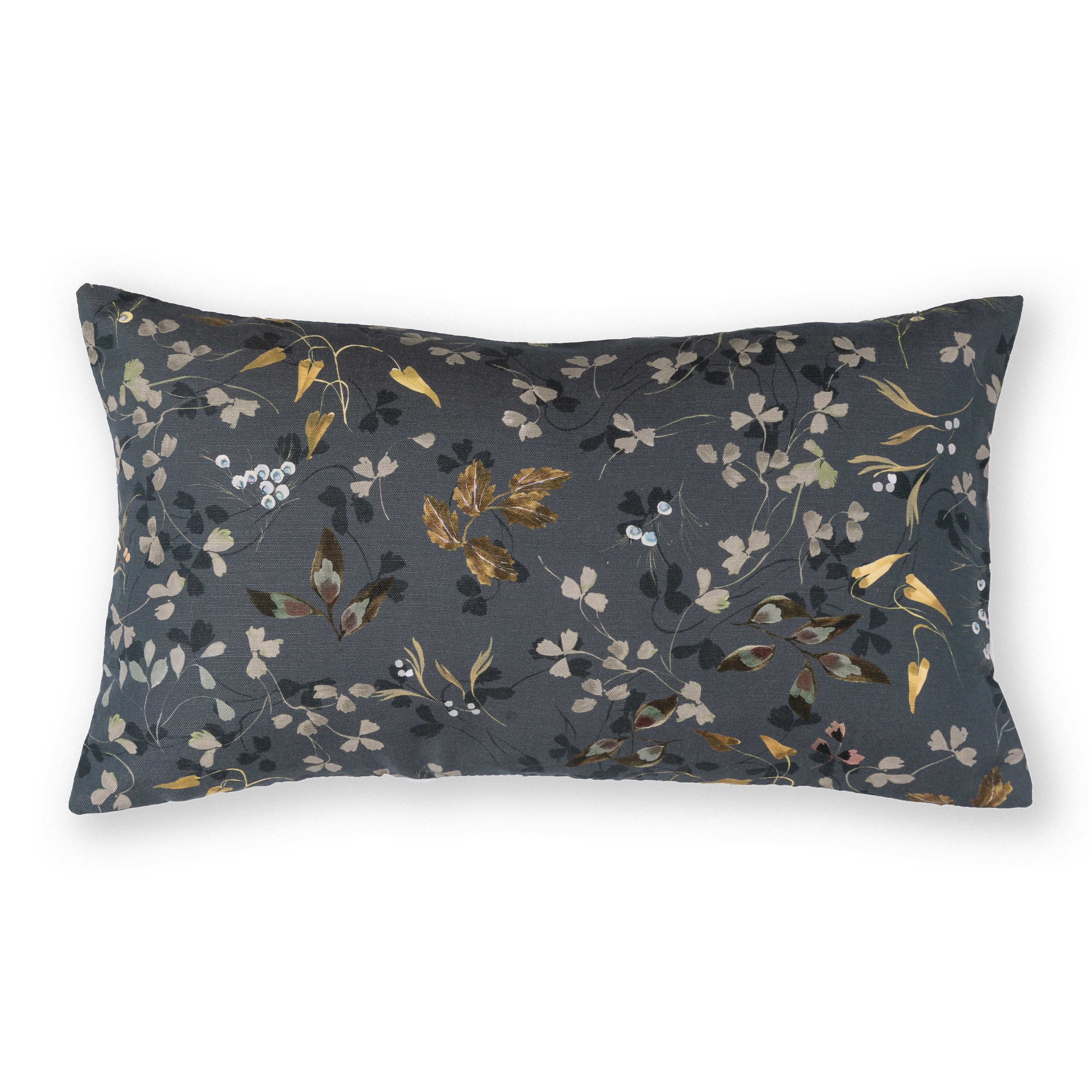 Verte in Dusk Pillow Cover