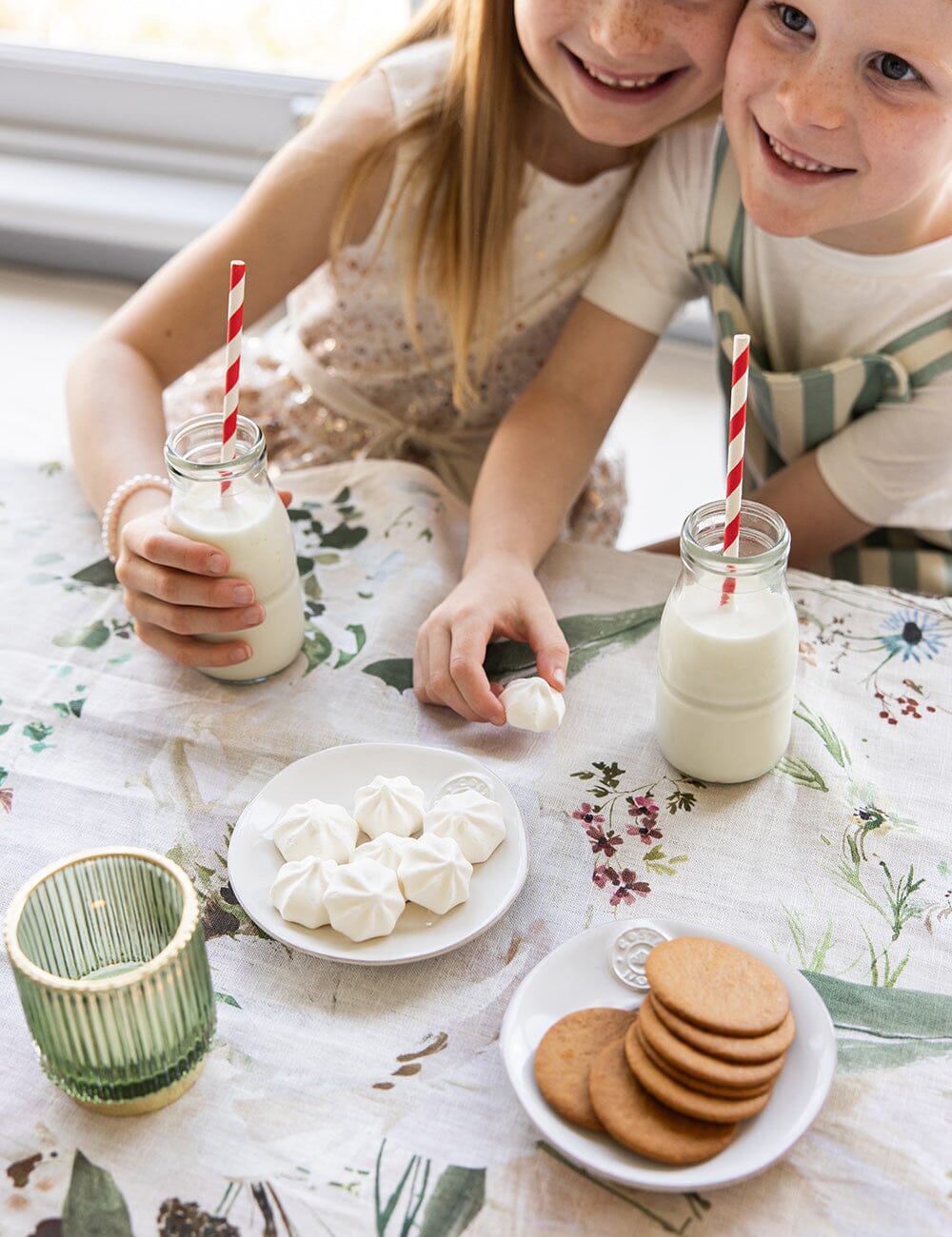 Summer Peonies Linen Table Cloth